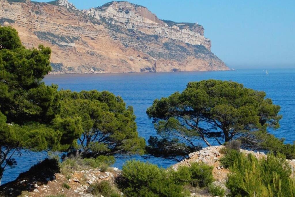 La Favorite - Centre De Cassis - Climatisation Apartment Bagian luar foto